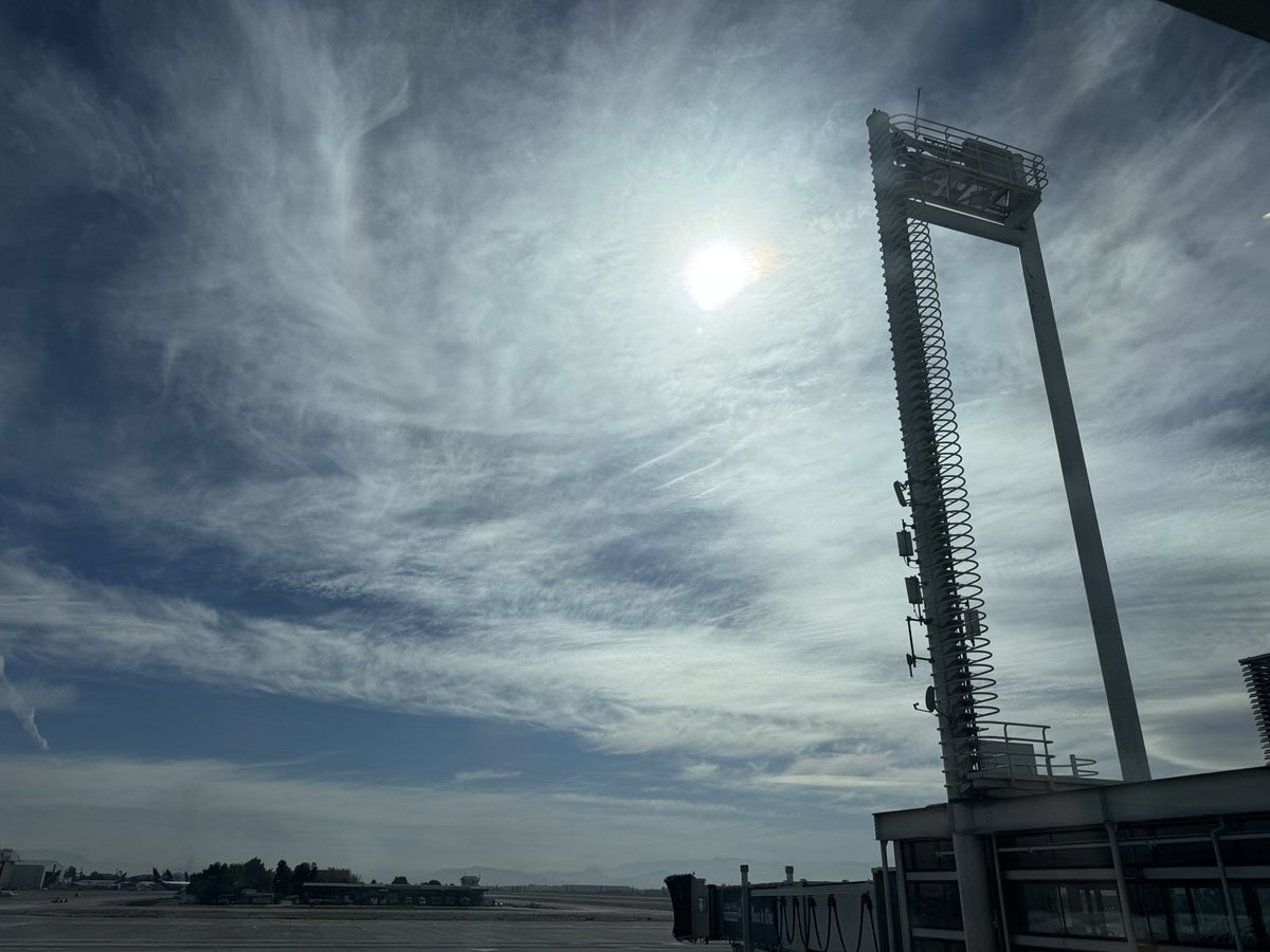 vhtorob's tweet image. From the chilean AirPort #chemtrails