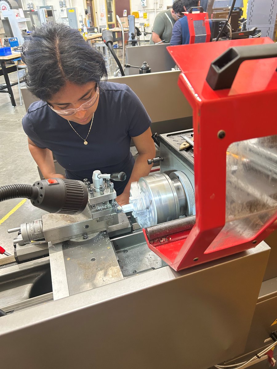 AJACtraining's tweet photo. Last month, we brought AJAC youth apprentices from Renton and Yakima  for a hands-on skills assessment. They ran real projects on mills and lathes and left with a clear breakdown of their skills to share with employers.

We’re looking to make this a regular option for schools! https://t.co/yn2wRrfkWy