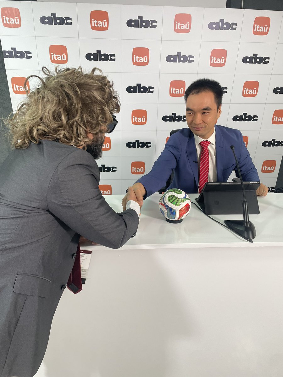 Maxi Biancucchi tweet media