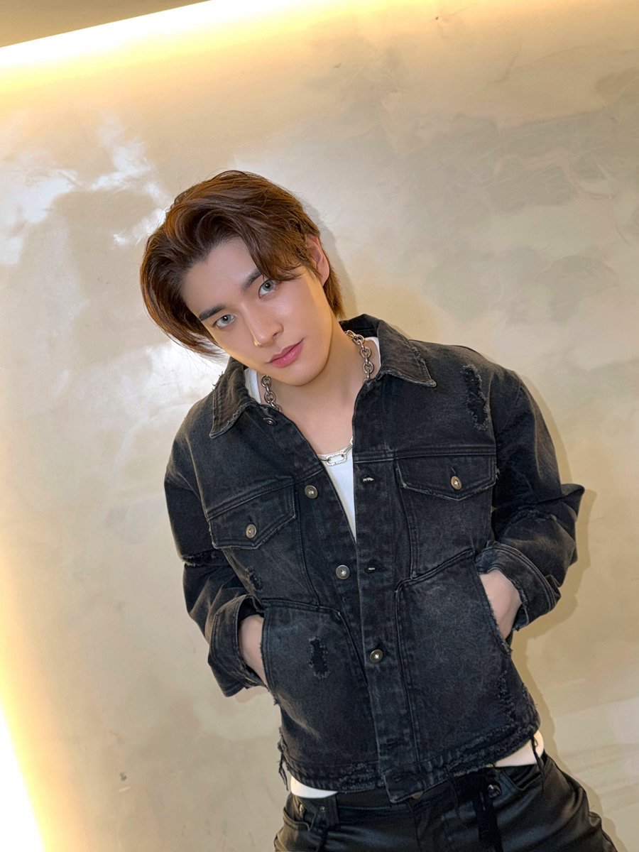 젴 tweet media