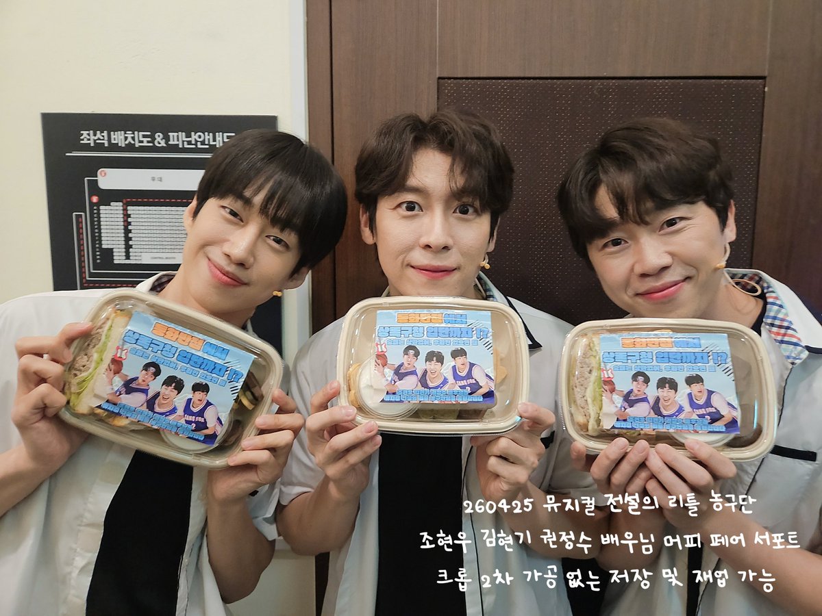 아리 tweet media