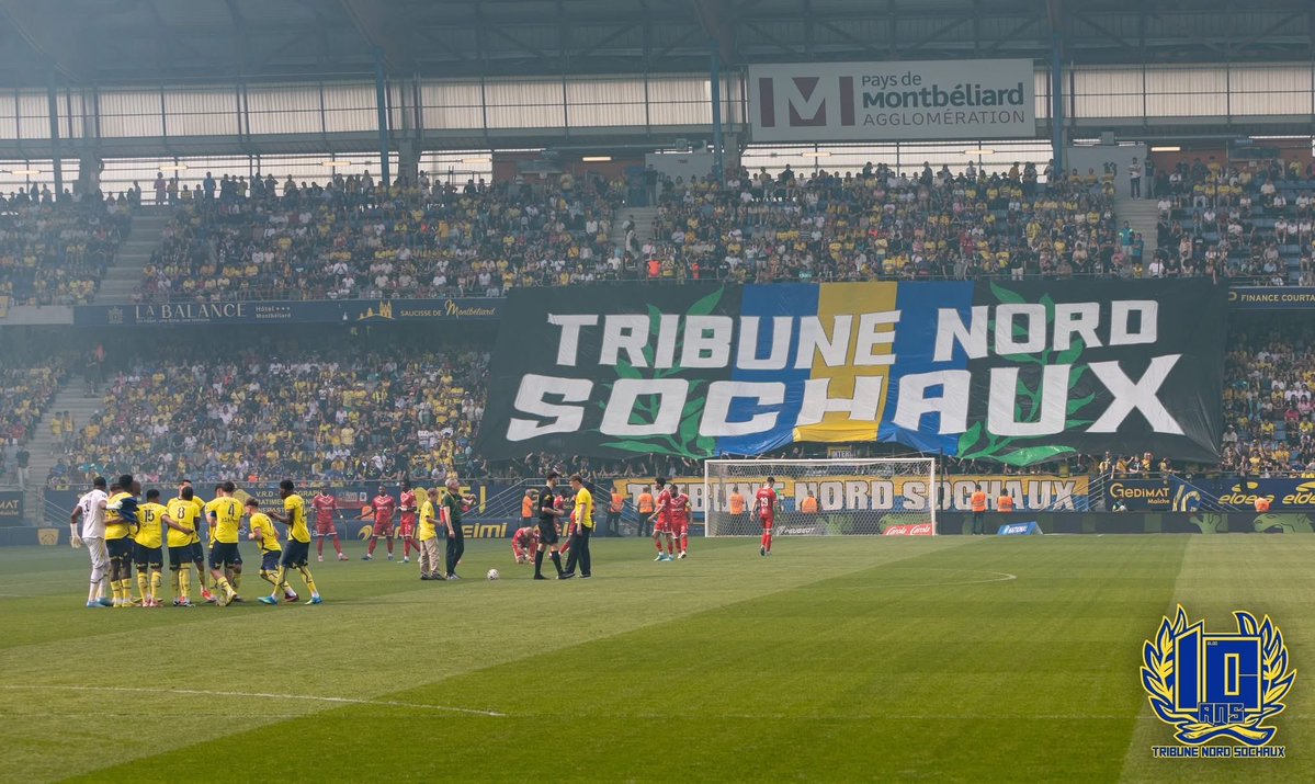 Tribune Nord Sochaux tweet media