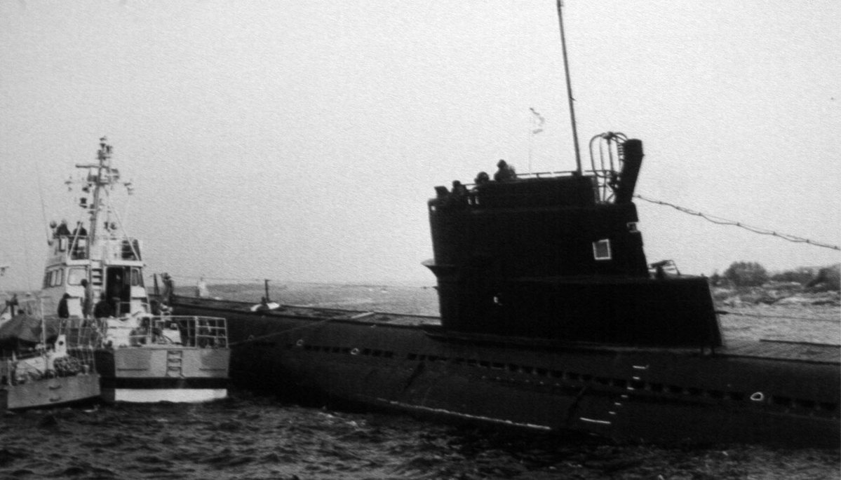 Poder Naval tweet media