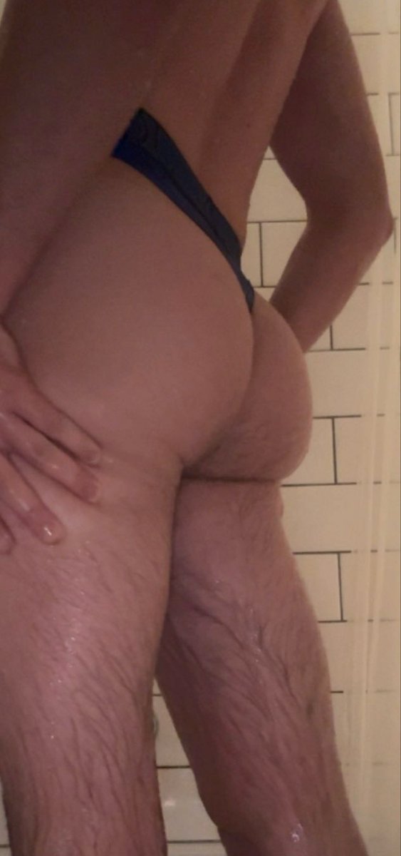 Justinlew22's tweet photo. @Renan93587553 Play with me 😜�� https://t.co/NpxG6t3bXJ