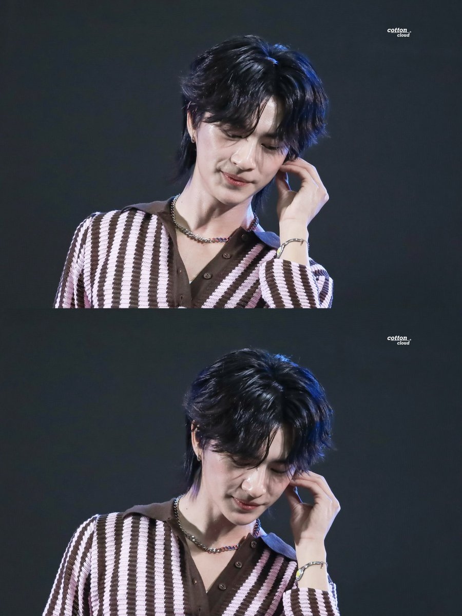 ได้เจอเนียร์เหมือนได้เติมพลังใจเลย ˗ˏˋ ꒰ ♡ ꒱ ˎˊ˗ 

#EsplanadeTeenSummerFest2026xVVV
#JUNIOR_VVV #VVV_TRIPLEV
