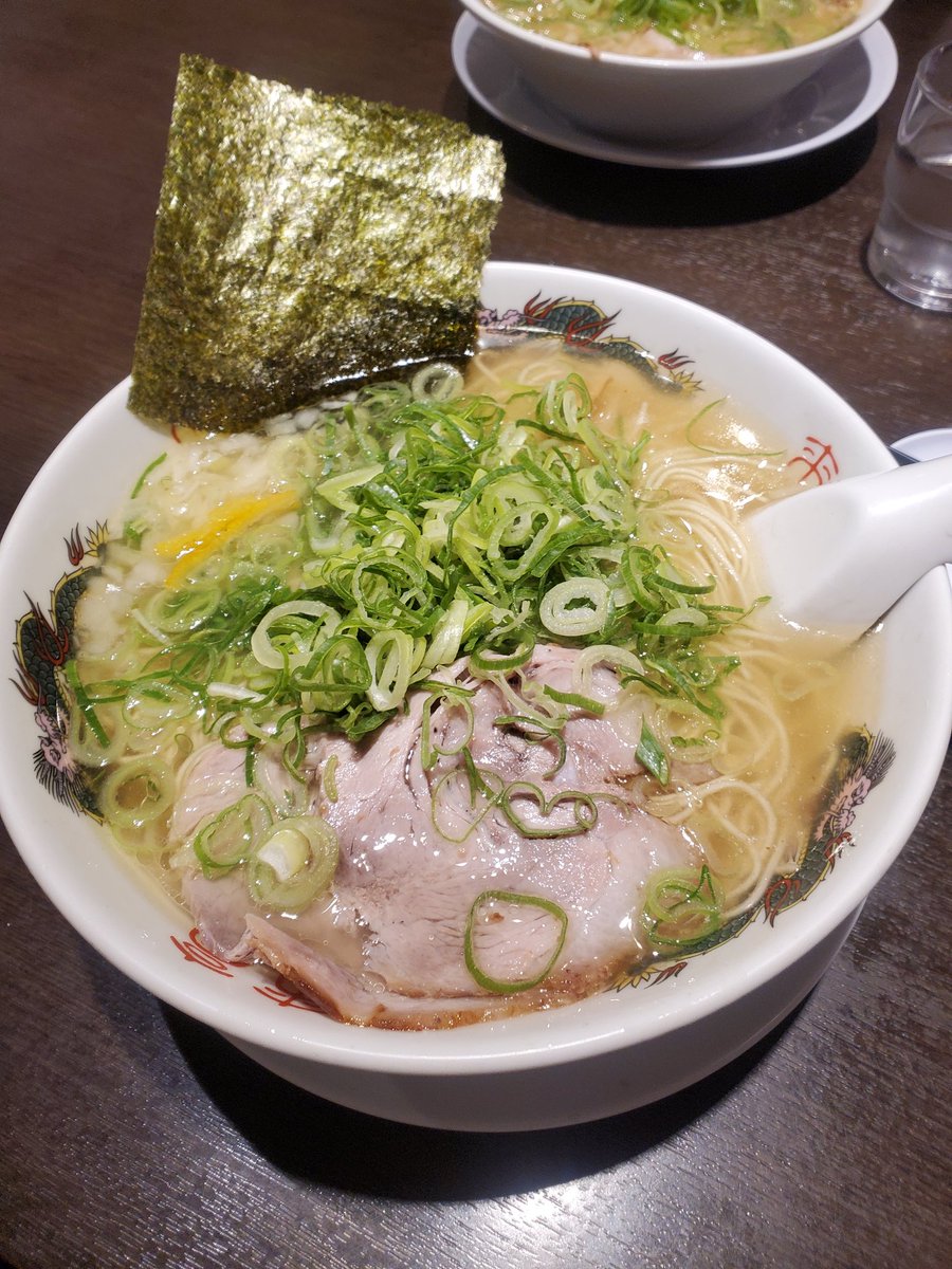 しょう tweet media