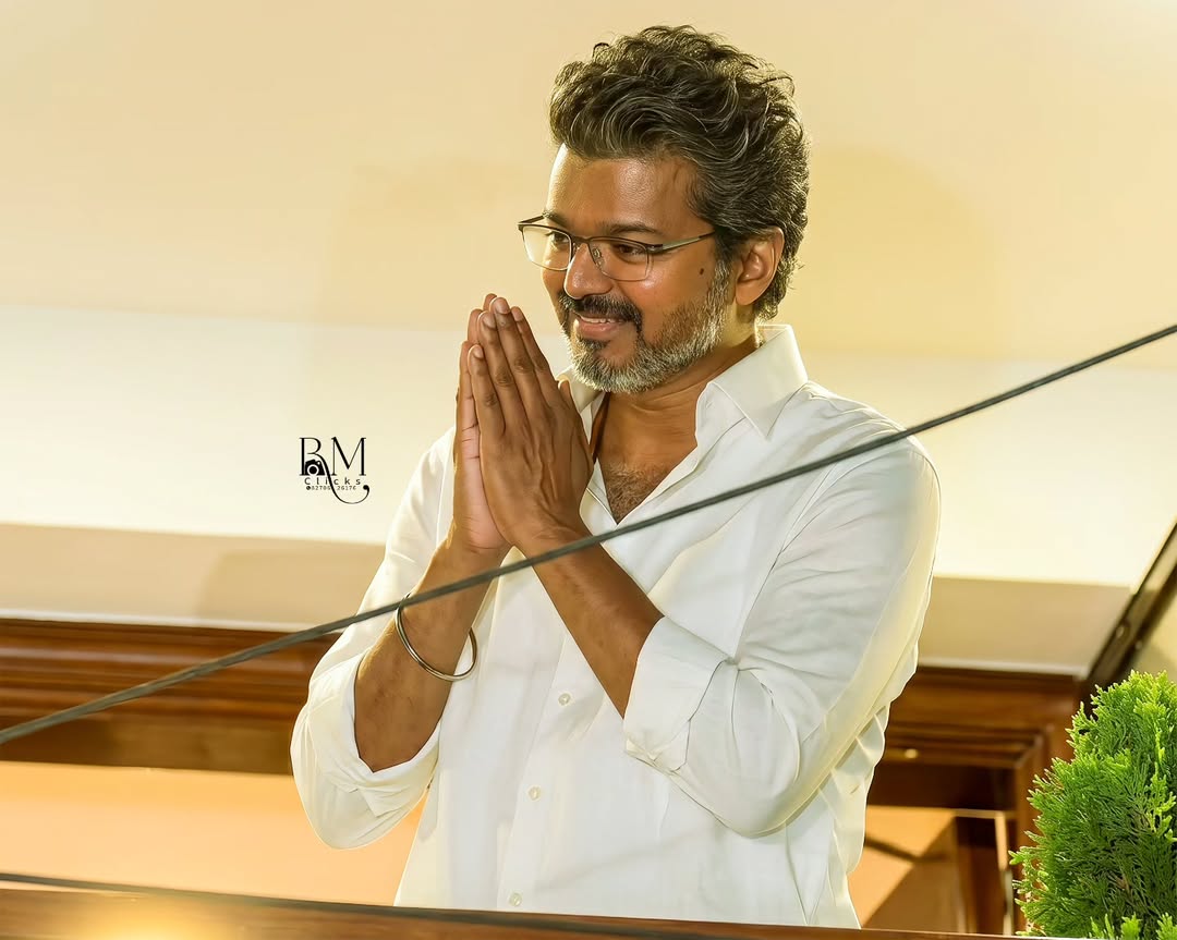 CM - Vijay's GF ツ tweet media