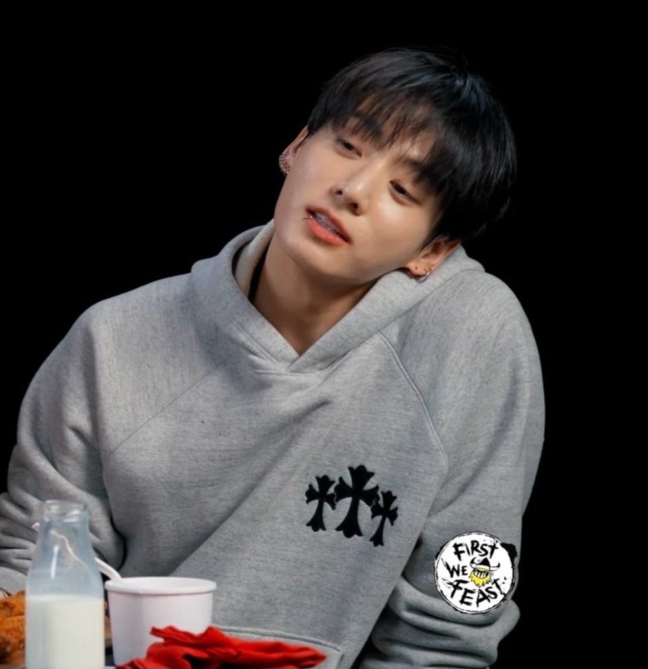 bibia⁷ dos KookMin ♱. tweet media