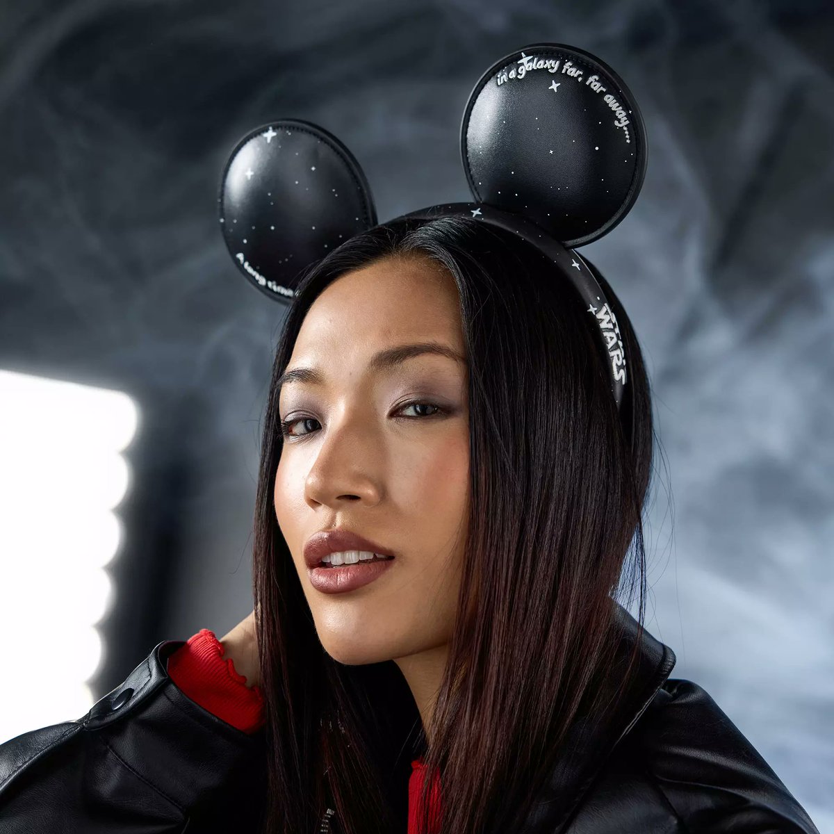 ⭐新作カチューシャ登場✨ 「Star Wars Ear Headband」発売🔥 シンプル