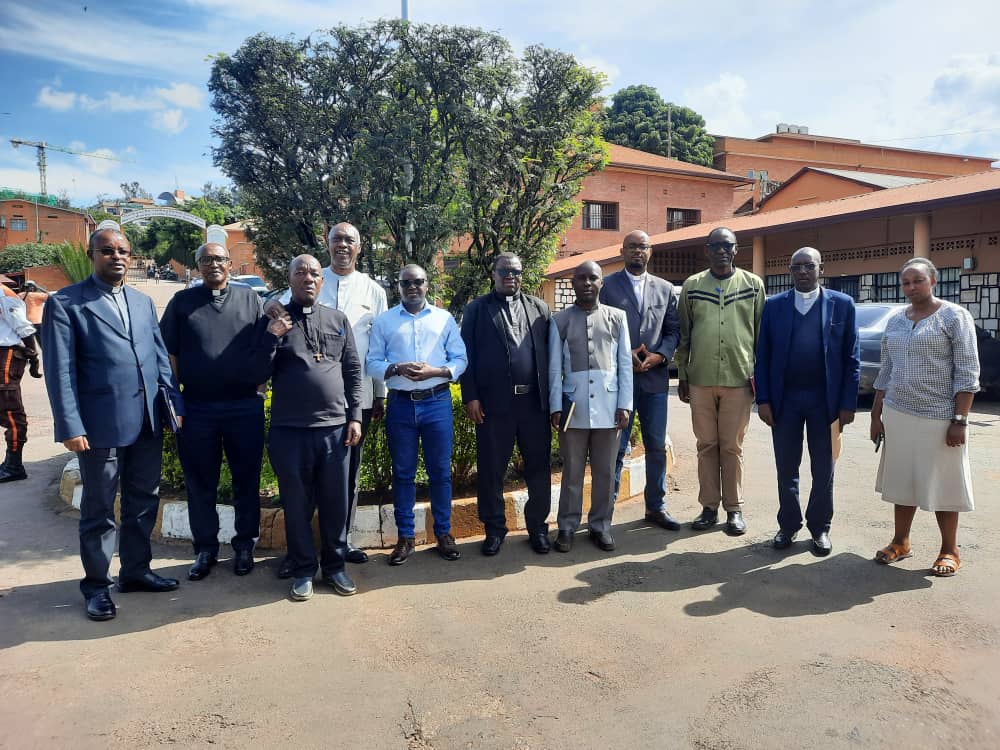 Radio Maria Rwanda tweet media