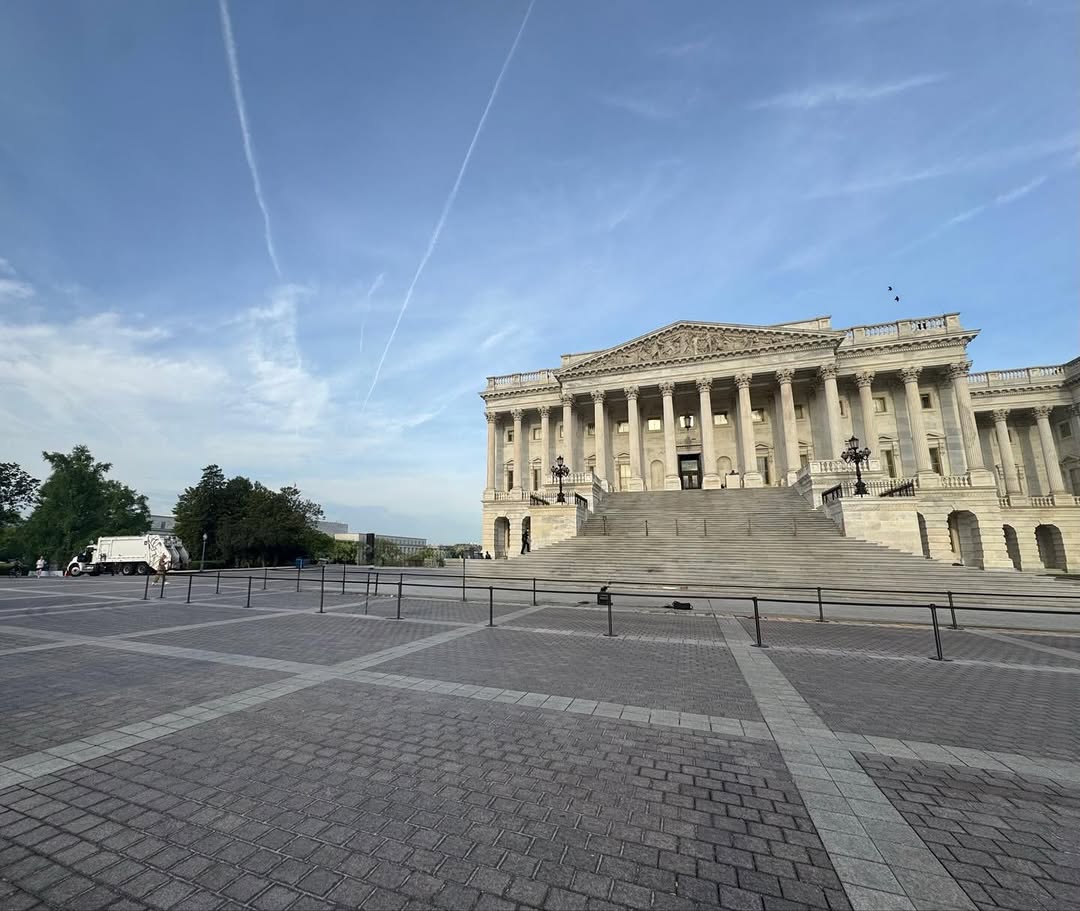 Congressman Thomas Massie tweet media