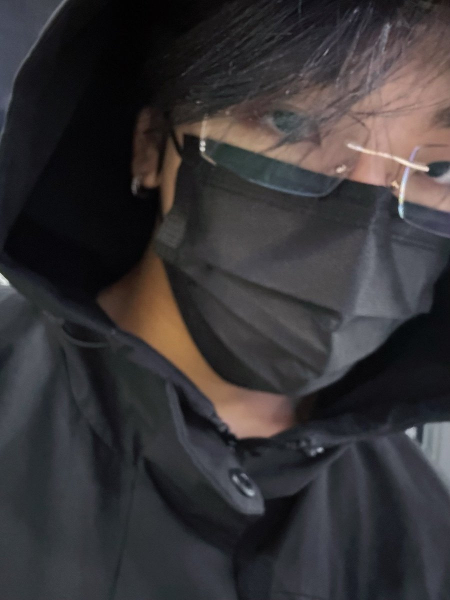 롱✰ tweet media