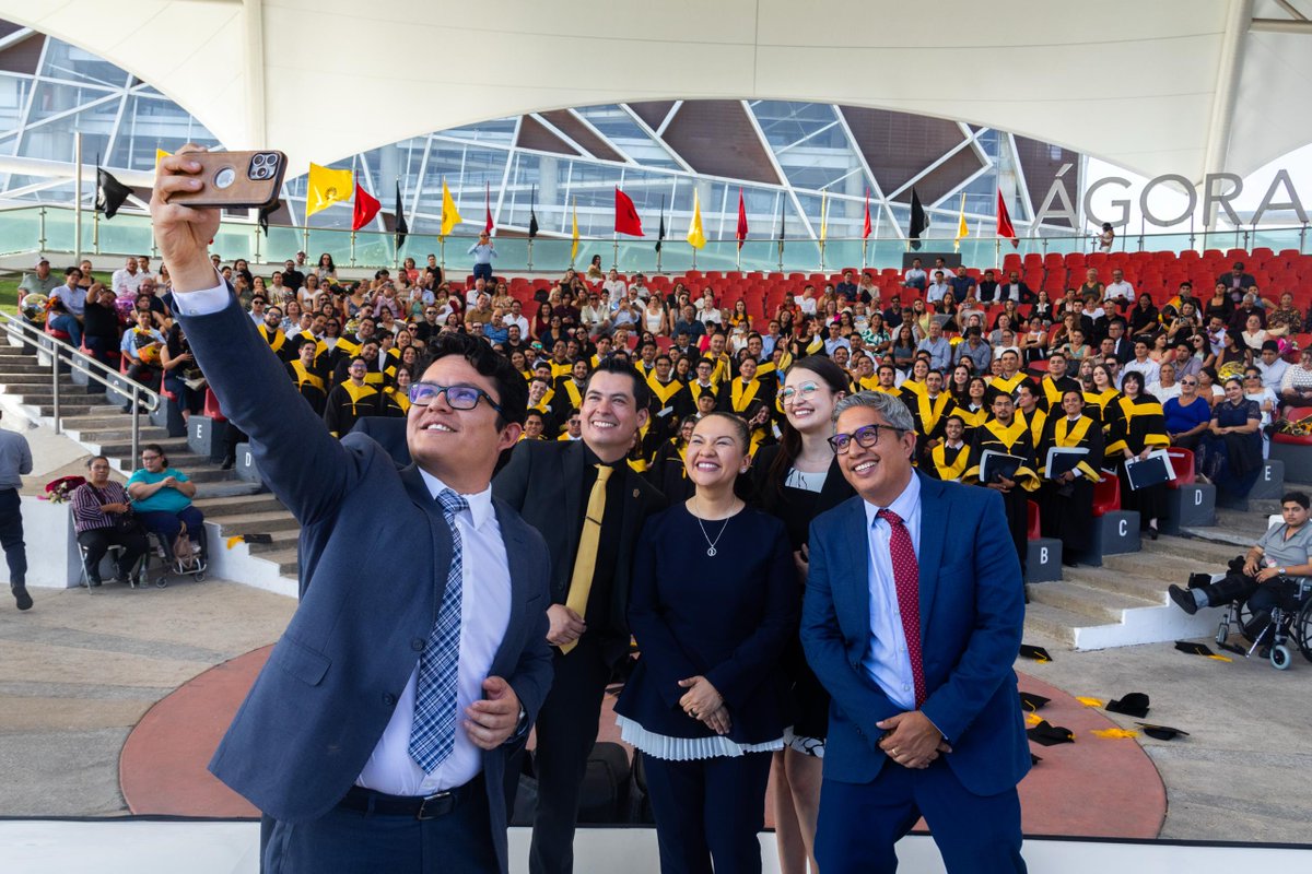 cicej_'s tweet photo. Se llevó a cabo el acto académico de la generación 2025A “Dr. José Roberto Galaviz González” de la carrera de Ingeniería Civil de la Universidad de Guadalajara (@udg_oficial), en el Centro Cultural Universitario Ágora Jenkins. https://t.co/bLbysvw0pN