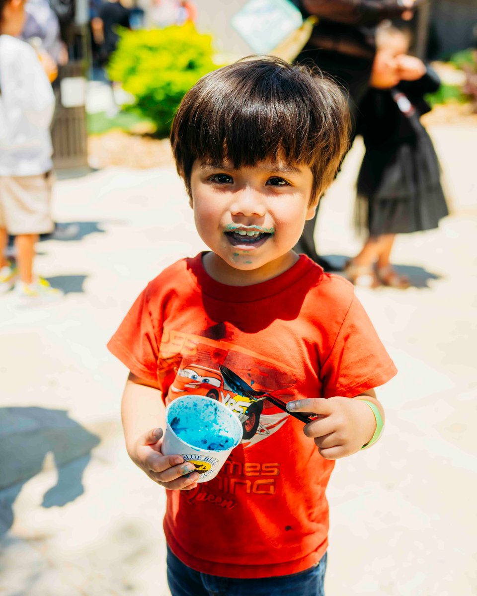 AustinSmilesTX's tweet photo. Spring Family Fun Day this past Saturday at PopStroke was such a special time for our Austin Smiles families ☀️ From sunshine and mini golf to laughter and connection, it was a beautiful reminder of the strength and joy within our community. https://t.co/MoNEPAPuPO