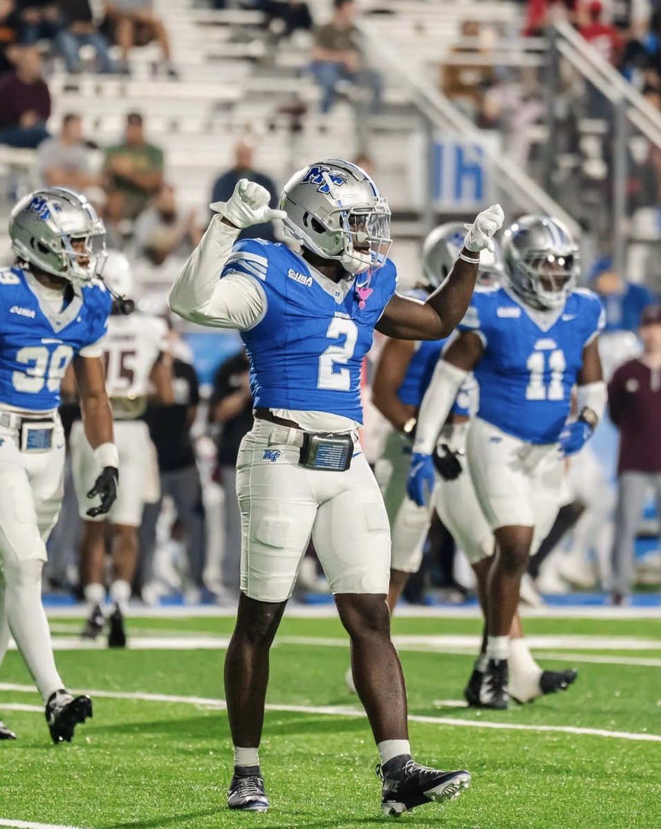 5jordanchristie's tweet photo. MIDDLE TENNESSEE OFFERED ‼️ @coach_b_lewis30 @mb_3three @SWD_FB @coachjtstovall @jamel_starks @ChadSimmons_ @MTFB_Recruiting @MT_FB https://t.co/hjnzdln7wP