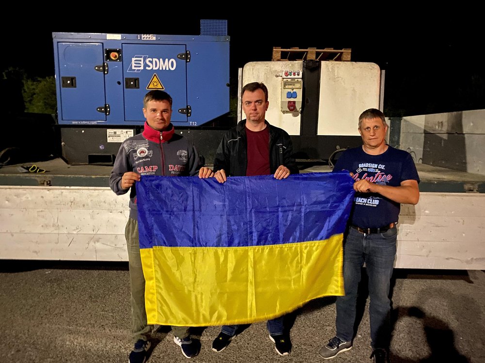 Stredni_trida's tweet image. Takže nejenom v České republice  existuje dvojí metr ve spravedlnosti. Jden pro místní a druhý pro uprchlíky z Ukrajiny.
Ve Finsku znásilnili 3 Ukrajinci 17letou dívku a soud ji nechal jít bez trestu.
#irony