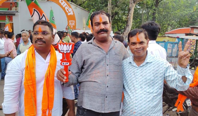 Sanjay Singh Munda (मोदी परिवार) tweet media