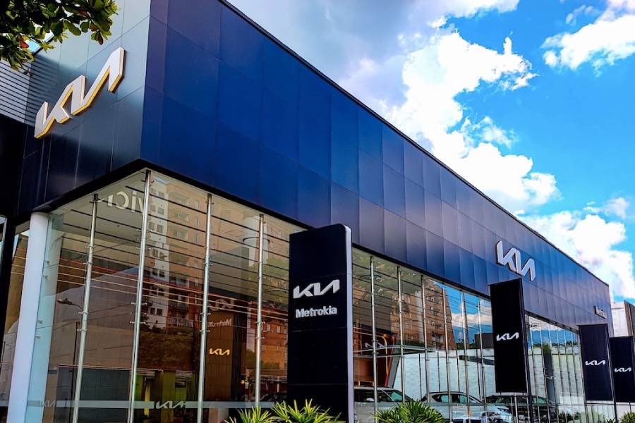 AutosTopMagazin's tweet image. Kia Colombia ha anunciado un objetivo ambicioso para el año 2026: consolidarse como la marca líder del mercado automotor nacional.  #Kia #kiacolombia @KiaColombia Leer más 👇
autostopmagazine.com/online/2026/05…