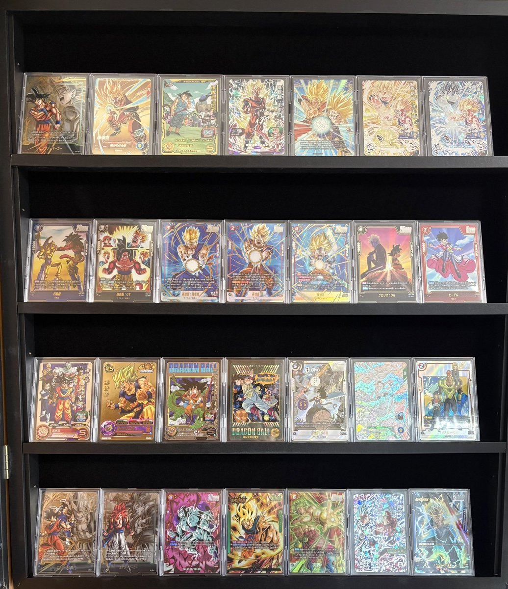 第4ショーケース(もうこれでラスト)が届いたのであるカードとりあえず