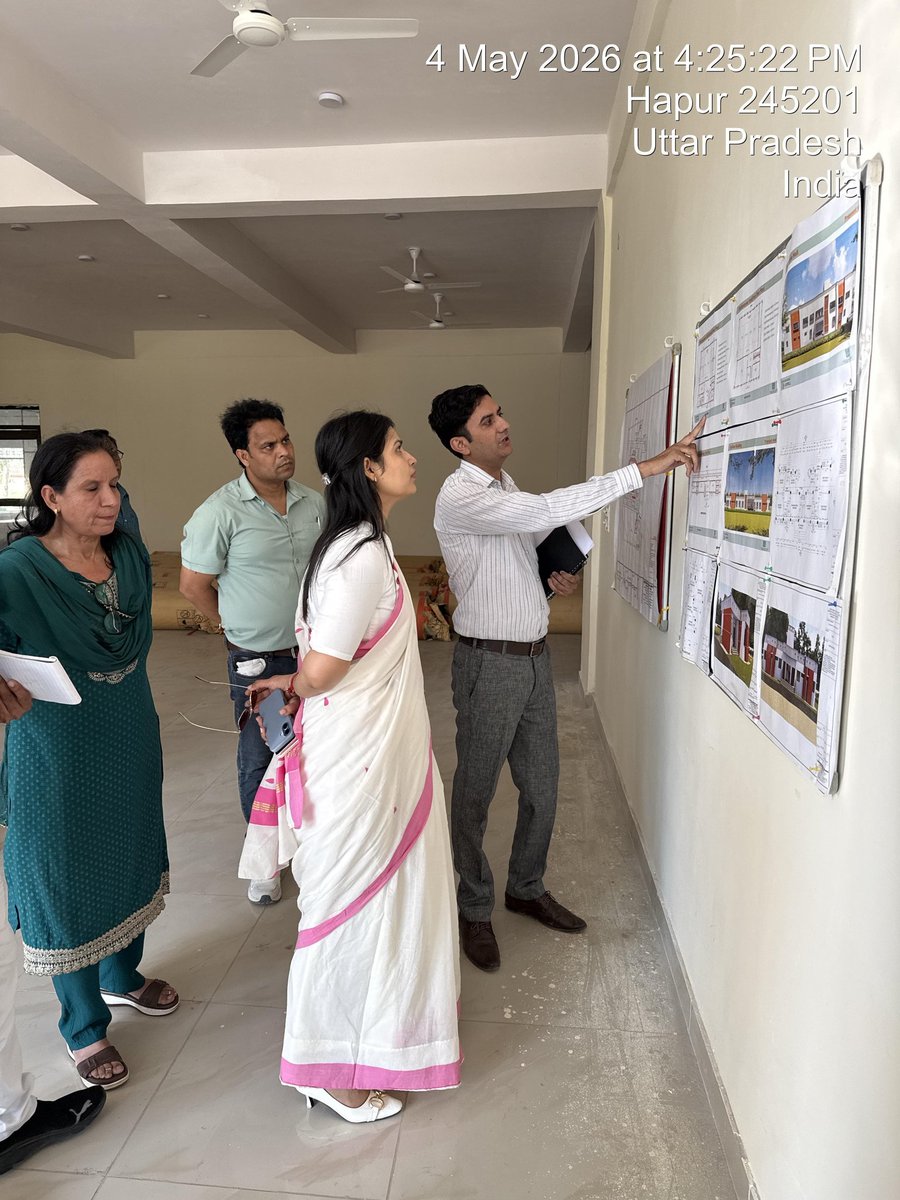 ProjectsLucknow's tweet image. जिलाधिकारी महोदया, हापुड़ द्वारा जनपद में निर्माणाधीन हापुड़ स्टेडियम के कार्यों का निरीक्षण किया गया, कार्यों की गुणवत्ता पर संतोष व्यक्त किया गया तथा नियत समयांतराल में कार्य संपन्न करने के निर्देश दिए गए।
#quality #transparency #Timeline 
@swatantrabjp 
@girishyadavbjp