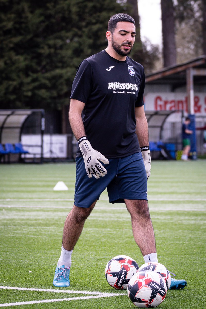 Fbzsua's tweet photo. What a season it’s been, full of ups and downs and an emotional rollercoaster but enjoyed it nonetheless. Met some great people and learnt a lot….. We go again next season 🫡 🧤 https://t.co/uTbmvf7c1b