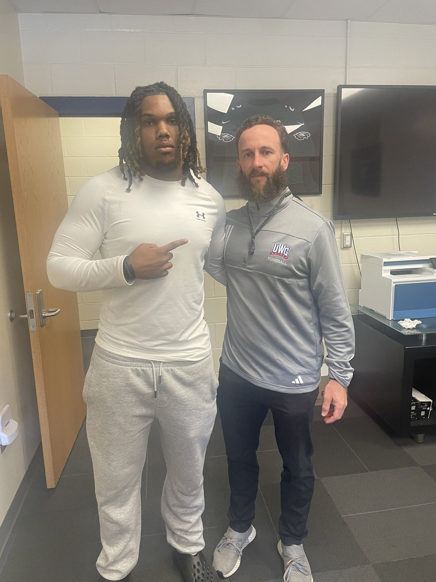 Chozen Owens tweet media