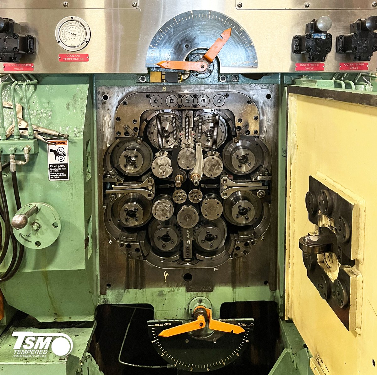 TemperedMetals's tweet photo. Tempered stainless steel coil can be precision rolled to extremely tight tolerances. During the tempering process, we can achieve various levels of temper, such as ¼, ½, ¾, and full hard. Learn more about our tempering capabilities 👉 https://t.co/Z2MJwSplkv https://t.co/ljBeQhIBkN