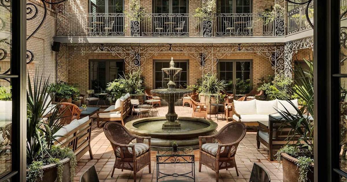 CohenEugeno's tweet image. Charleston’s The Nickel made Travel + Leisure’s 2026 “It List” as the only South Carolina hotel. 🏨🌍

#Charleston #TravelAndLeisure #HotelNews #LuxuryTravel #SouthCarolina #BusinessNews #EugenoCohen #BGHomesTeam

zurl.co/MdJ1U