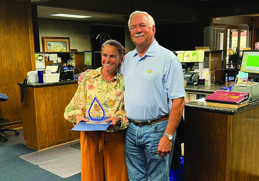 fmbankok's tweet photo. Congratulations, Amy, on your 20-Year Milestone Anniversary! As Assistant Loan Operations Manager at our Crescent location, your dedication and contributions make a lasting impact. We truly appreciate all you do. Member FDIC. https://t.co/65X0U67vbW