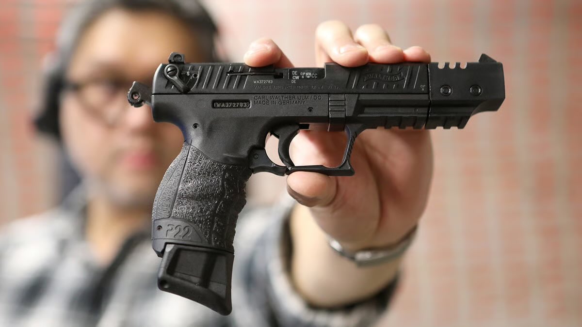 Guns.com tweet media