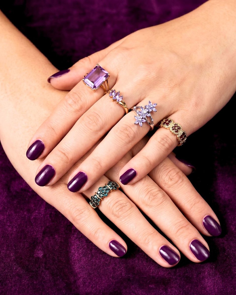 charles_fish's tweet photo. Bank Holiday but your rings are still doing the most 💅✨

Stacked for no reason… just because it’s cute 💖

Go on — you deserve it 💋

#charlesfish #prelovedjewellery #sustainableluxury #oneofakind https://t.co/v2GZcRochi