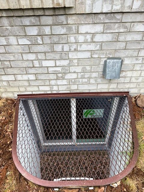 Basement_Esc's tweet photo. Another Longmont project in the books!
Installed a new egress window and completely changed how this basement feels - more open, usable, and safe.

Ready to upgrade your space?

📞 970-227-0789
🌐 https://t.co/54flPZ5nJS

#EgressWindow #BasementEscape #LongmontCO #HomeUpgrade https://t.co/w0RWApBA5d