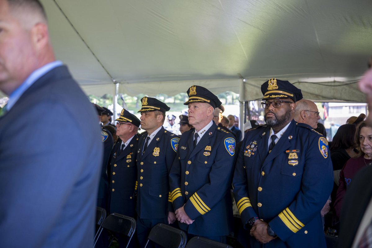 Baltimore Police tweet media