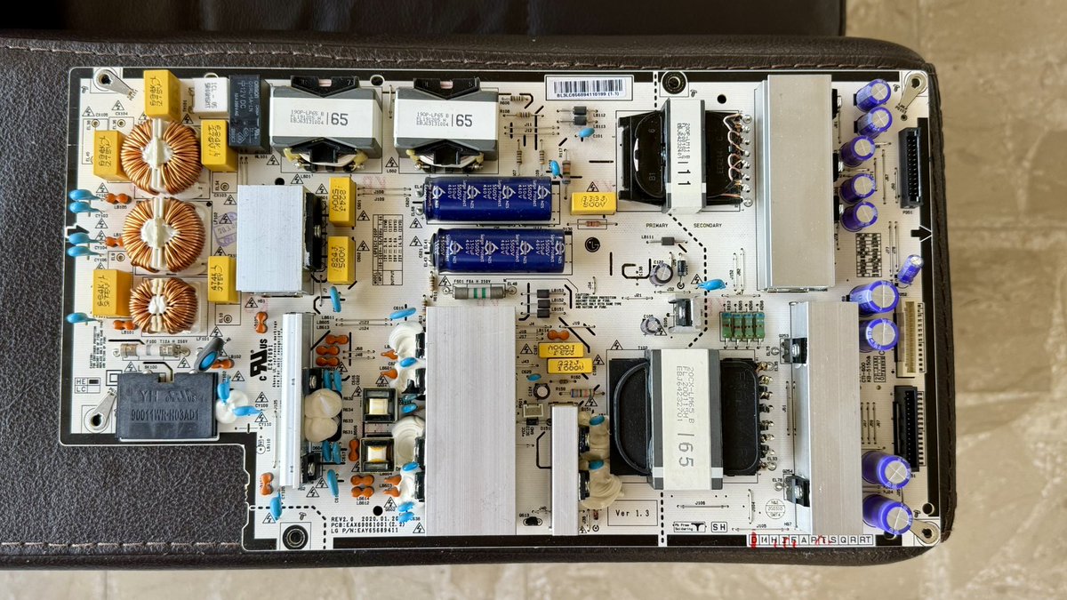 NikeFerrari_'s tweet image. #DIY #LG 👷🏻

Σεπτέμβριο κλείνει 6 χρόνια. Η εγγύηση έληξε. Οι C/G6 δεν ήρθαν ακόμη. Νέο PSU έχω σε 1 μέρα ενώ να καταλήξω σε νέα TV θέλω 1 εβδομάδα.😅 Το panel παραμένει καθαρό οπότε γιατί να αλλάξω flagship TV στα μέσα γενιάς; Πάμε για νέο PSU και φτιάχνω το παλιό για καβάτζα.🤙🏻