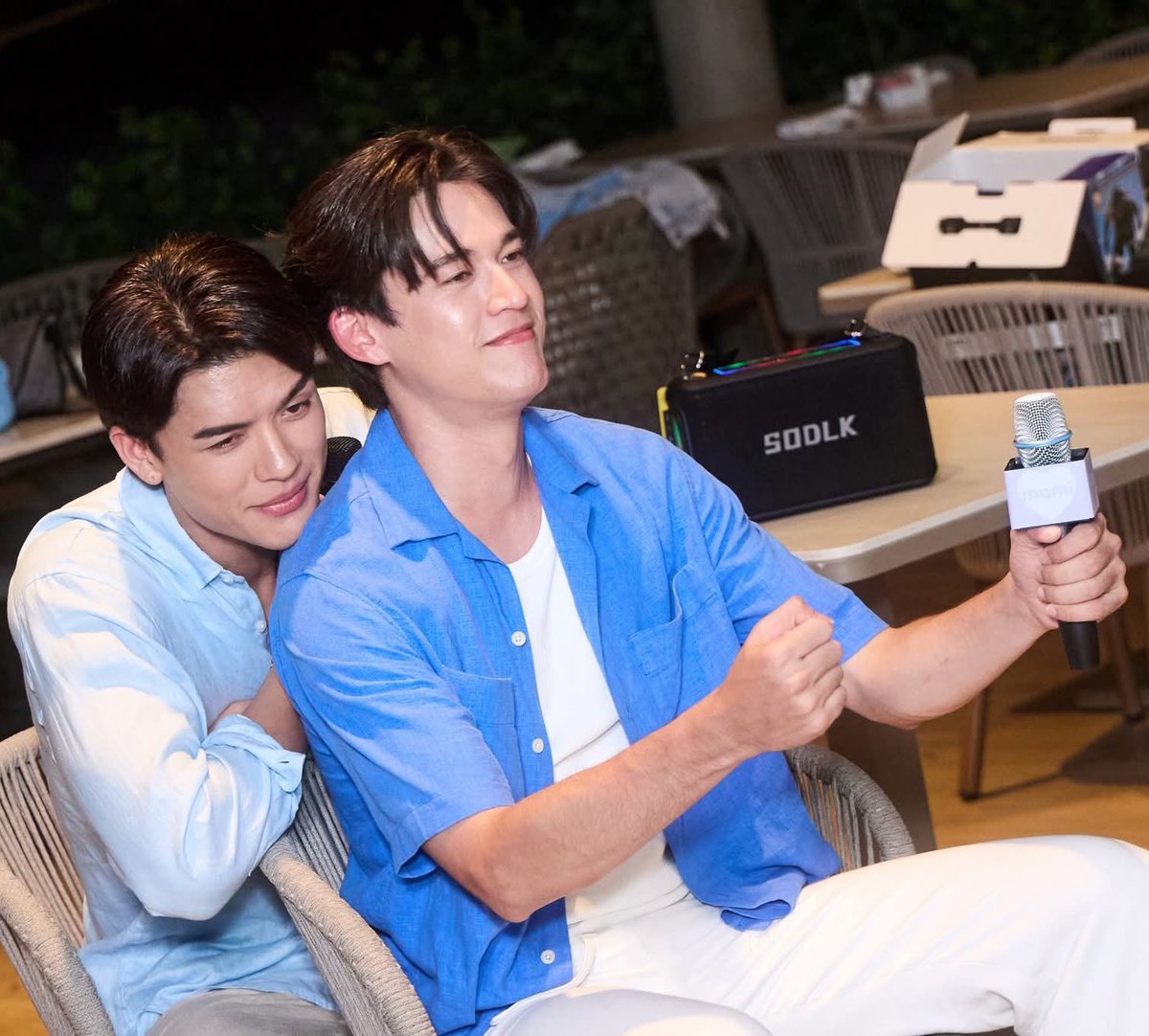 wỸ tweet media