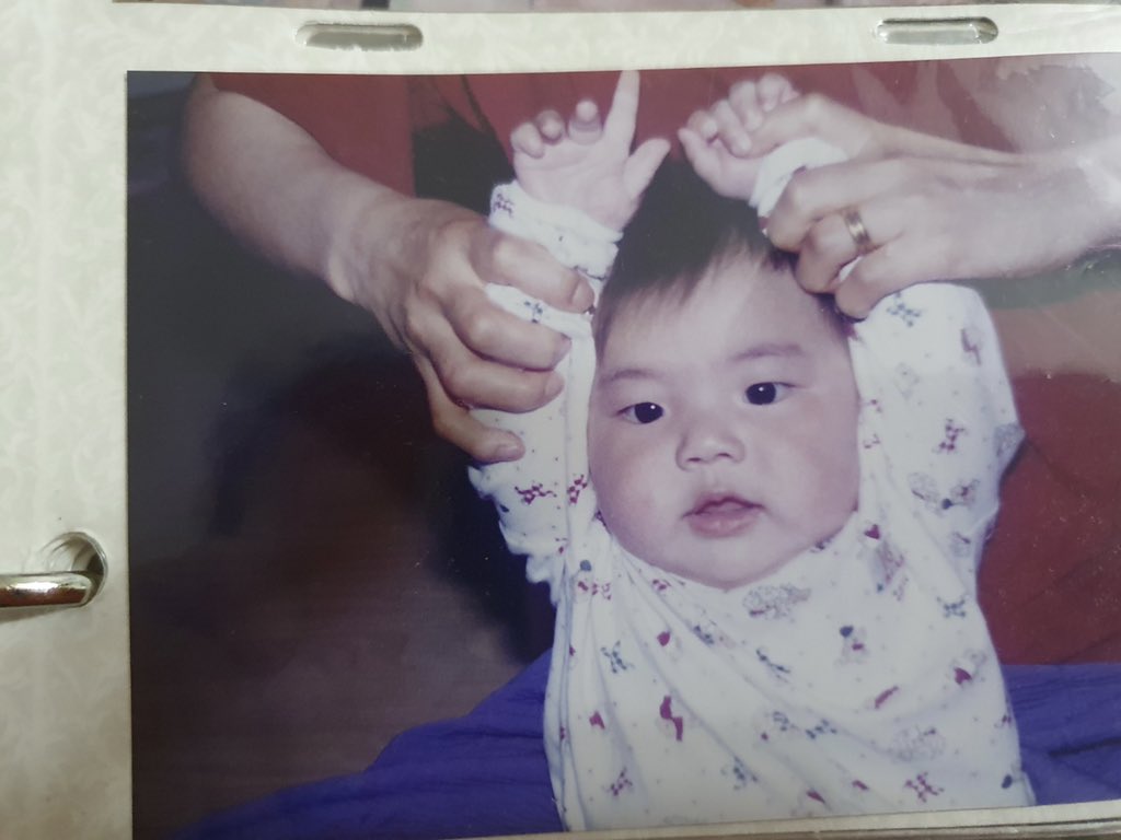플루토 tweet media