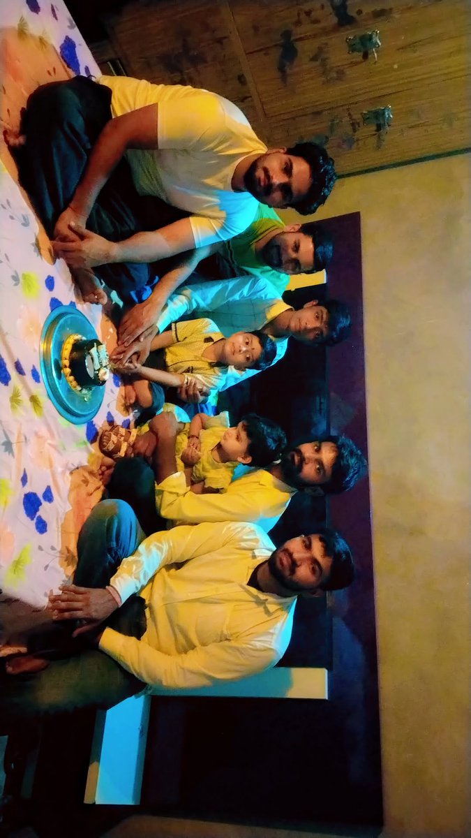 RPhoolbhati's tweet photo. Today is my son Bhavya phoolbhati Birthday 🎂🎉 https://t.co/nGlEvPDbaN