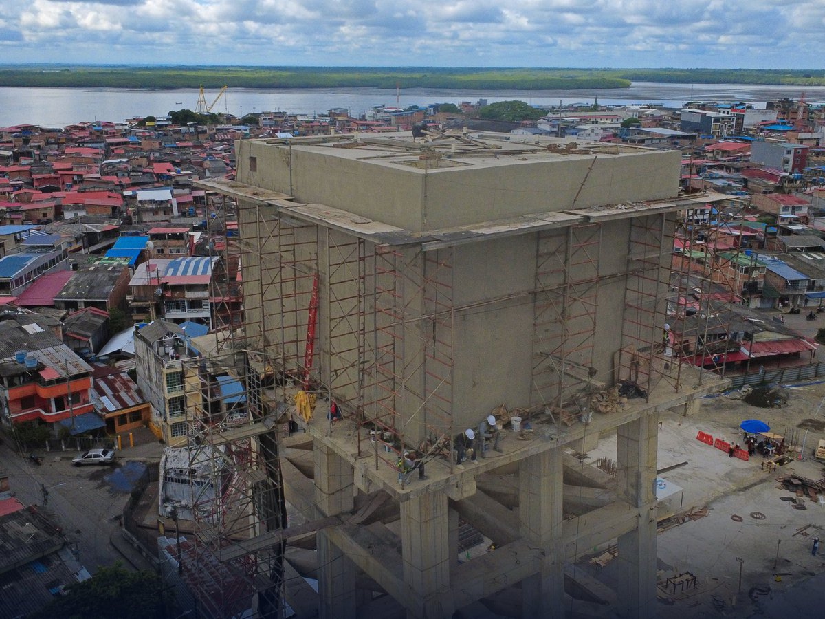 distritotumaco's tweet image. #Obra | Se realizó la fundición del tanque enterrado, una obra clave que fortalece la infraestructura y garantiza un mejor servicio para la comunidad.

Desde la Alcaldía de #Tumaco se continúa supervisando esta obra, garantizando su correcto avance para el beneficio de todos.