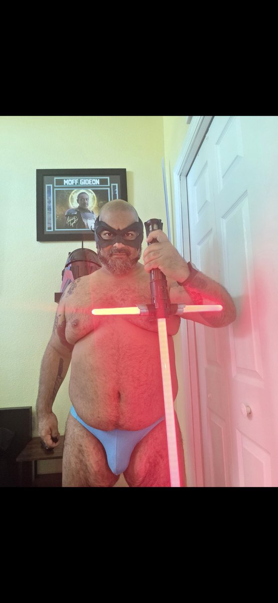 barebearchef's tweet photo. May the fourth be with you!
#BearChef
#GayBear
#BigBoyEnergy
#BearCommunity
#ChubbyChef
#ThickAndTasty
#FoodieBear
#BearLife
#BodyPositiveMen
#CookingShow https://t.co/UjTxVRBP7S