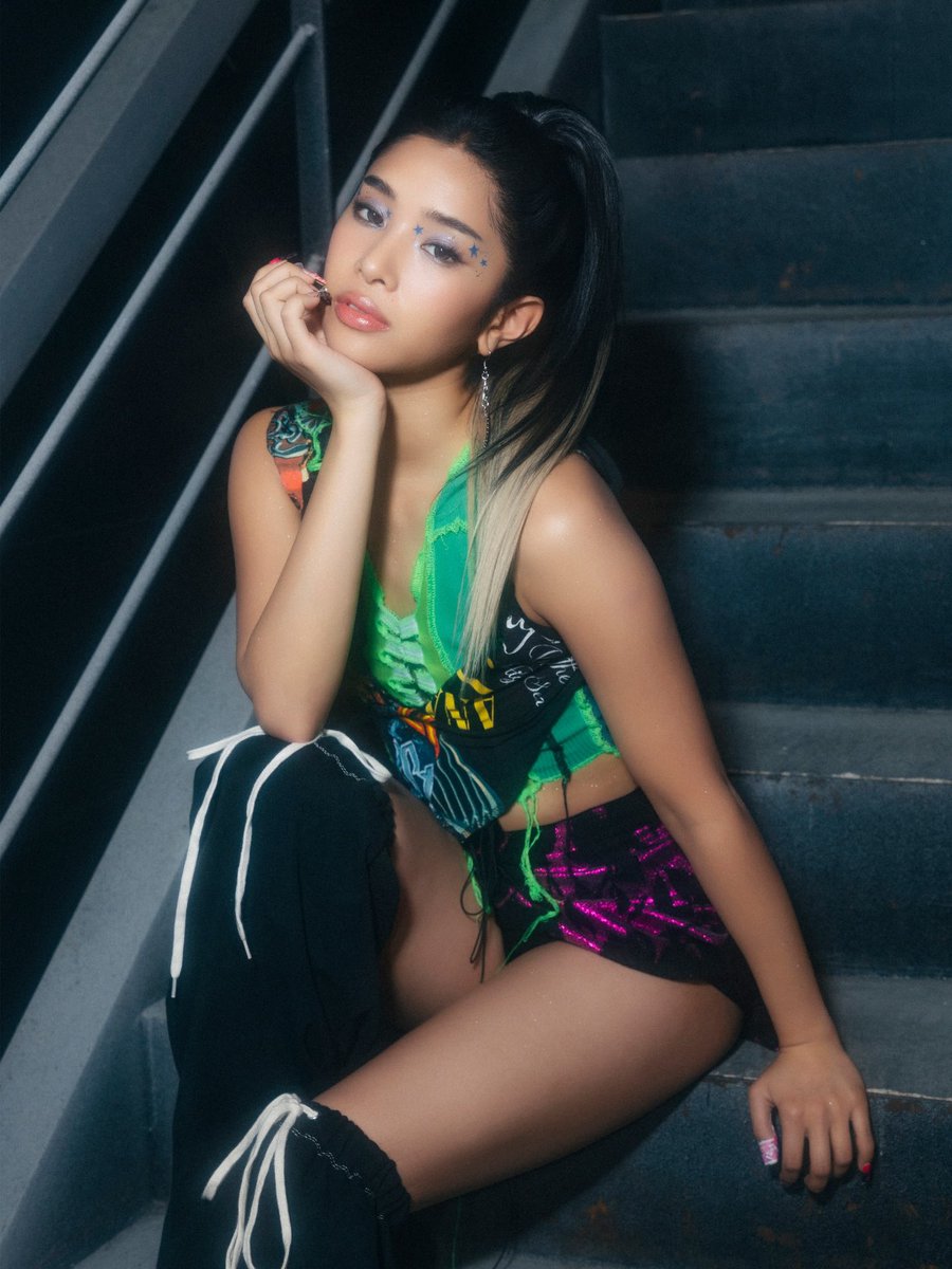 dailylaforteza's tweet photo. she's UNREAL https://t.co/vOZXnbQCdL