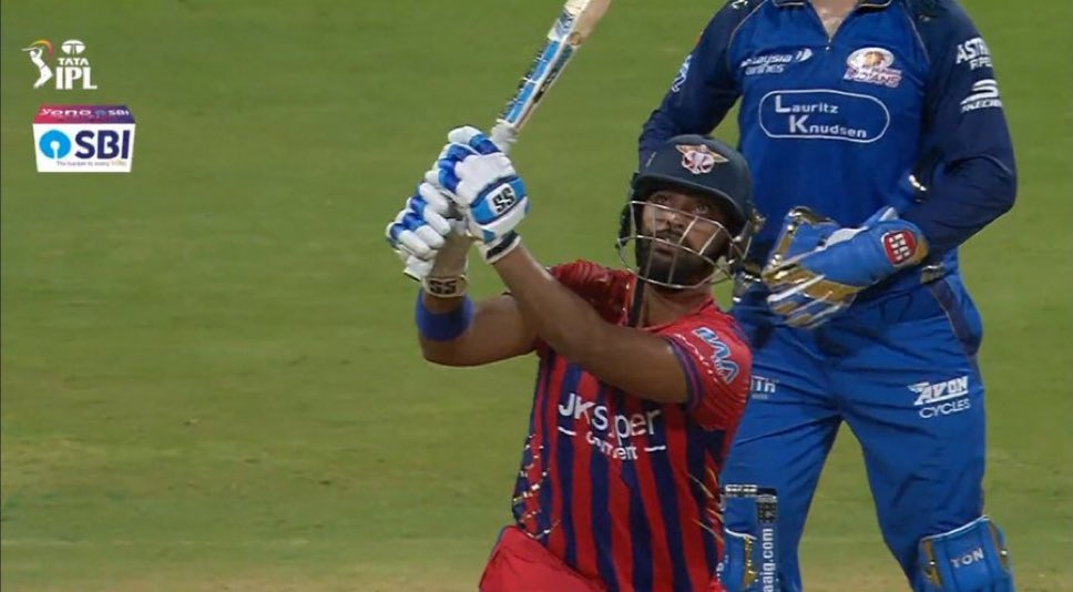 🚨 Nicholas Pooran at No.3 vs No.4/5 since IPL 2025🚨

At No.3 — 48.09 Avg &amp; 209.92 SR 🤯
At No.4/5 — 14.0 Avg &amp; 102.19 SR

209.92 strike rate at No.3 is just unreal… why change what’s clearly working? 🤦‍♂️

Pooran is at his absolute best at No.3 - Aggressive, dominant,
