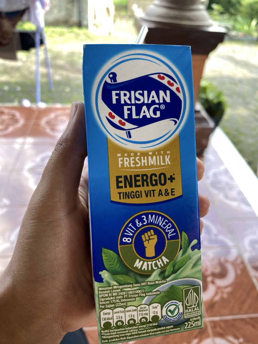 maybeeehan's tweet photo. @massdowman tim matcha https://t.co/GpVBzFZ4hp