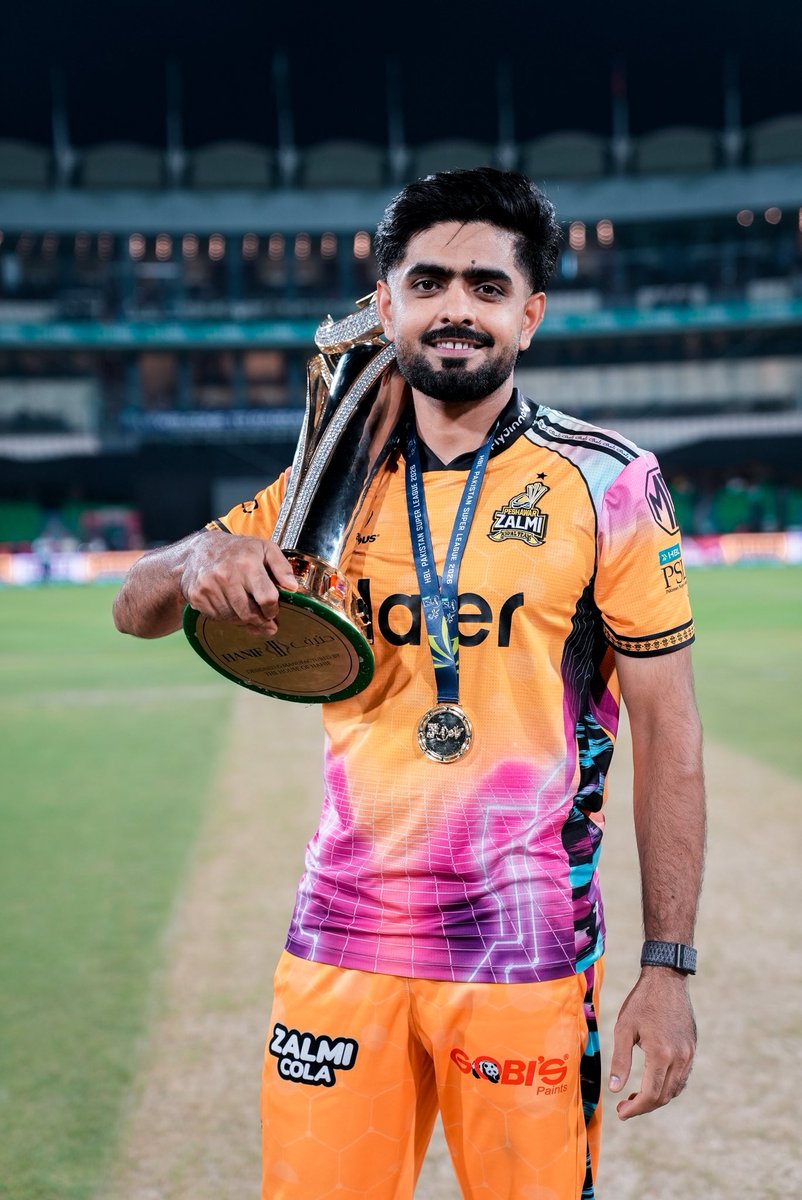WeAreZalmi's tweet photo. Humari Ya Celebration Next PSL tak jari rahne chahyaa..!! 🥳🎊
#RiseOfZalmi #BabarZalmi https://t.co/QjCq2W4cpi