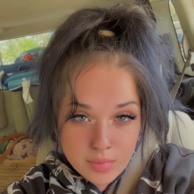 Goddess🕸Boo tweet media