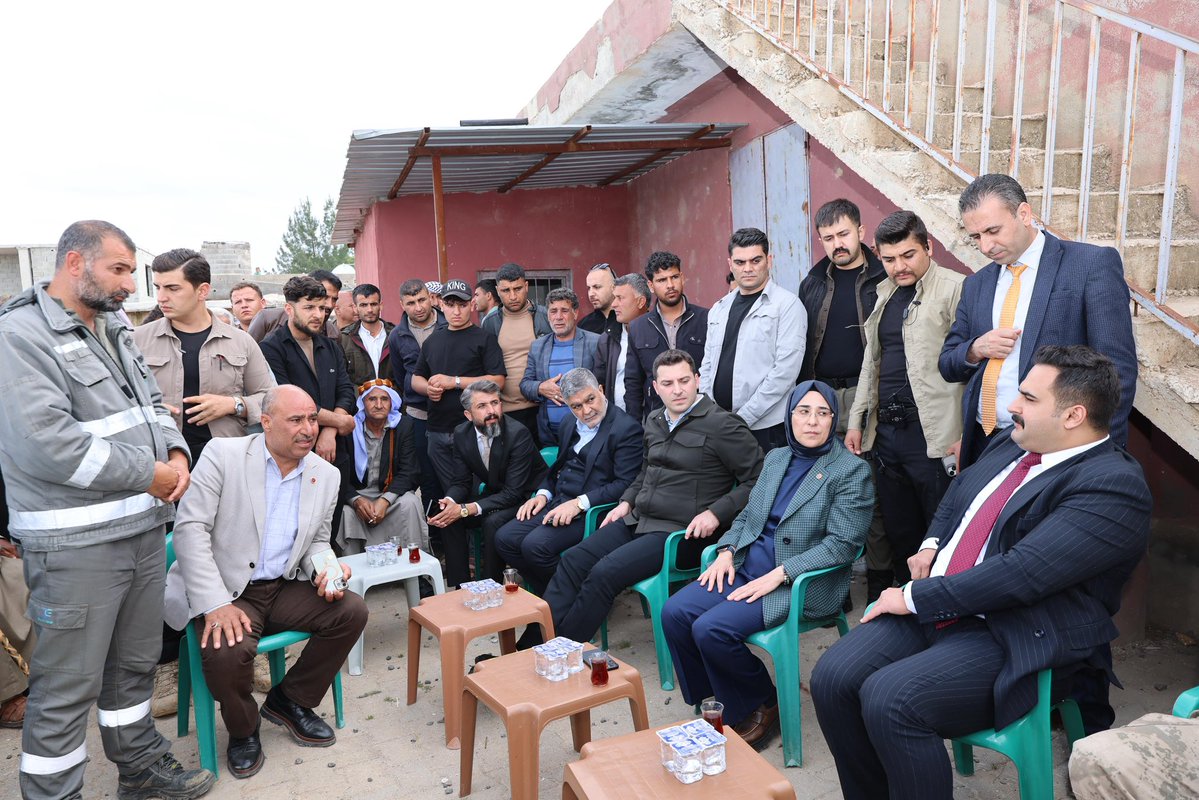 CEVAHİR ASUMAN YAZMACI tweet media