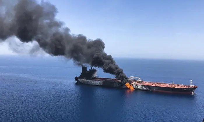 الإمارات تحت المجهر tweet media