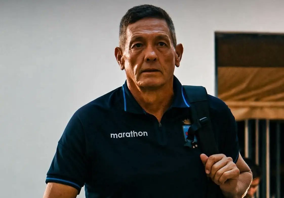 murillotri's tweet photo. [HILO] Técnicos bolivianos libres: 
1. Mauricio Soria 
2. Julio César Baldivieso 
3. Marcelo Robledo 
4. Eduardo Villegas https://t.co/mKrC9tUFUS