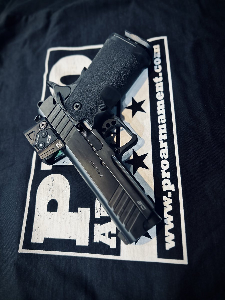 ProArmamentCo's tweet photo. Springfield x Aimpoint COA https://t.co/94iCHMeWcs