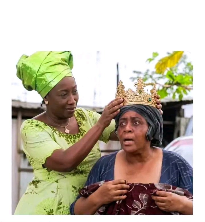 If Mama G wear Mama Monica crown, what does it mean? 😂