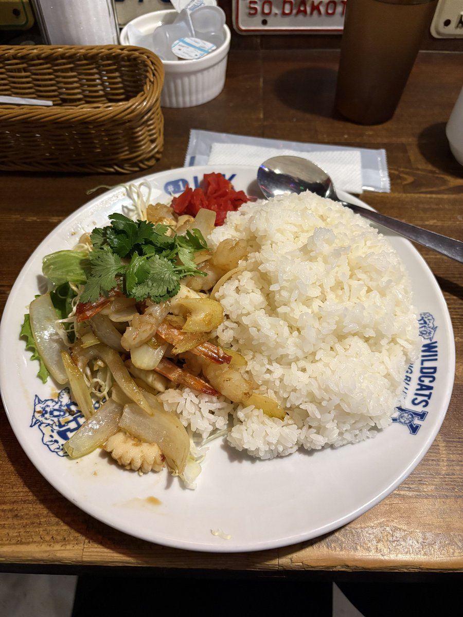 ハ      ム tweet media